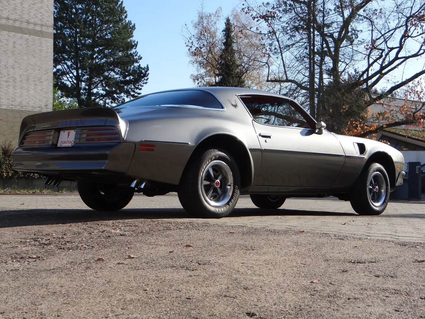 Pontiac Trans Am 400cui.-V8 ~ Automatik ~ Traumwagen ~ Matching Silber - 2