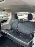 Chrysler Pacifica 2024