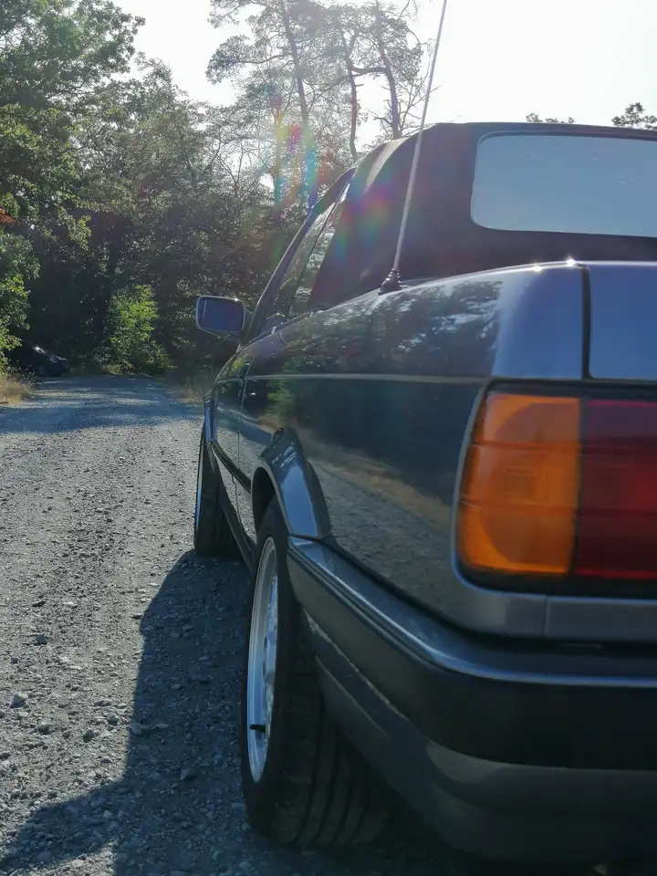 BMW 325i, foto 6