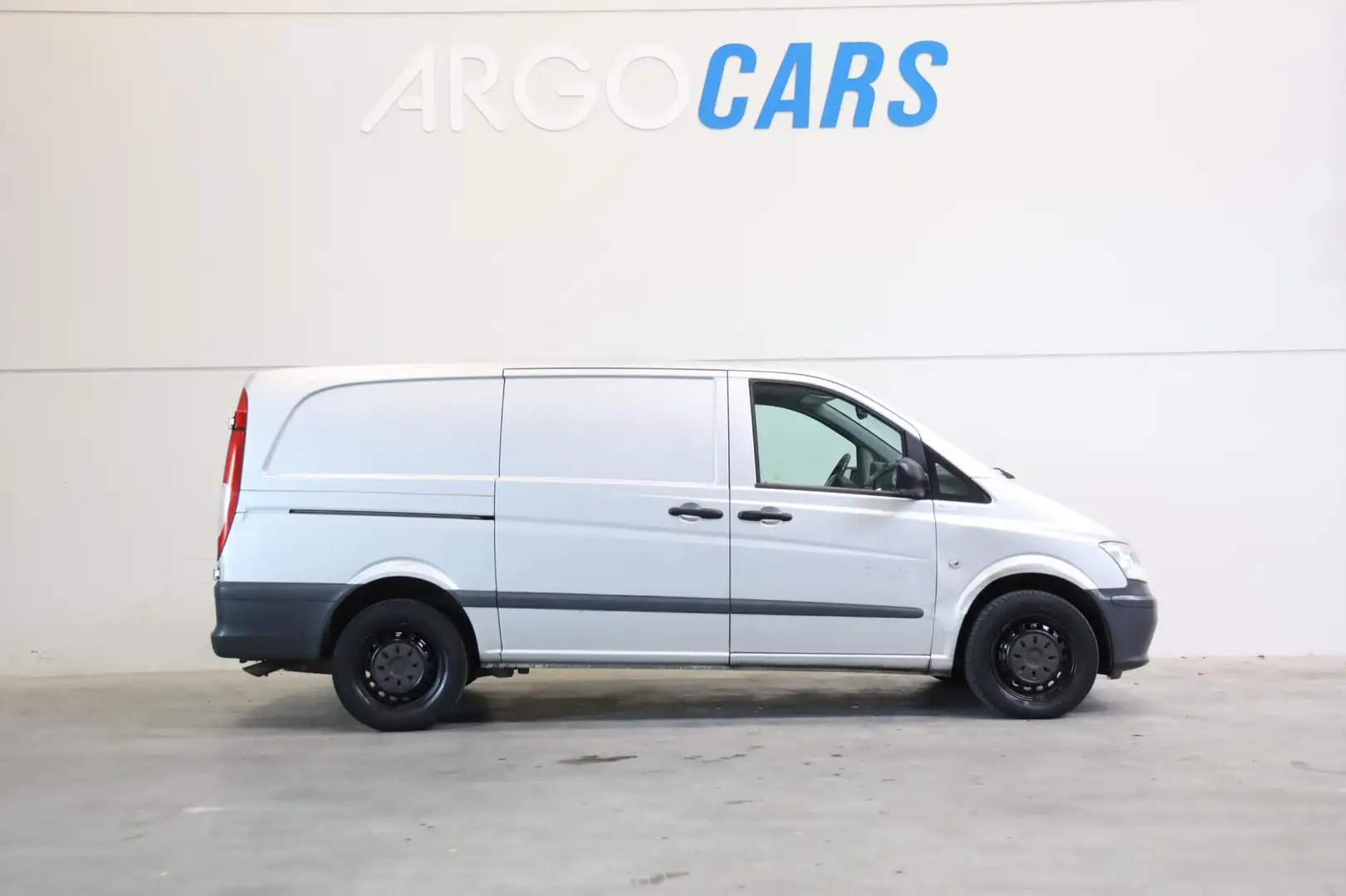 Mercedes-Benz Vito 113 CDI 320 Lang CRUISE AIRCO TREKHAAK NAP INRUIL Argent - 2