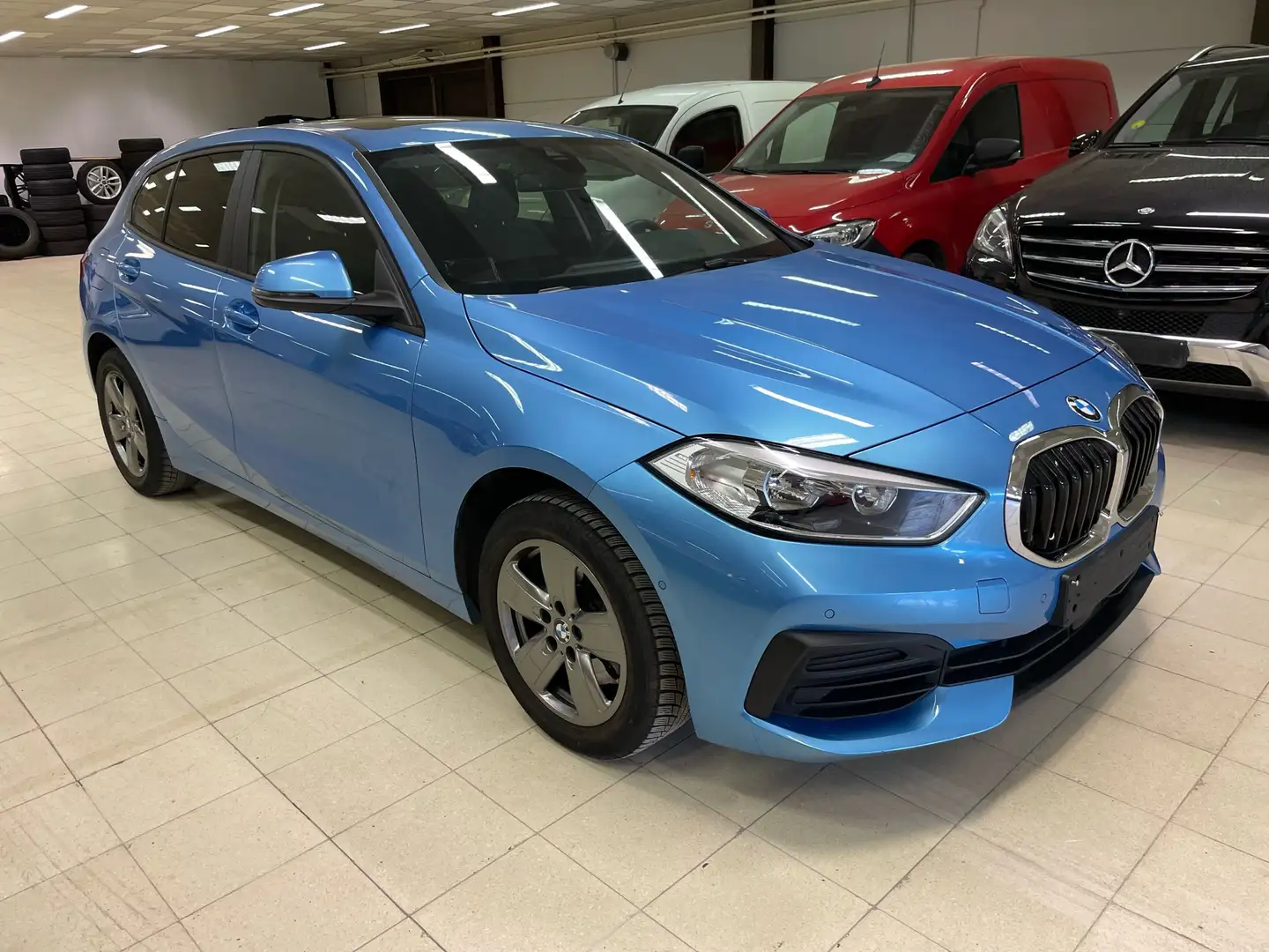 BMW 118 118i AUTOMAAT SPORT/PANO-DAK/GPS/62000KM/EURO 6d Azul - 1