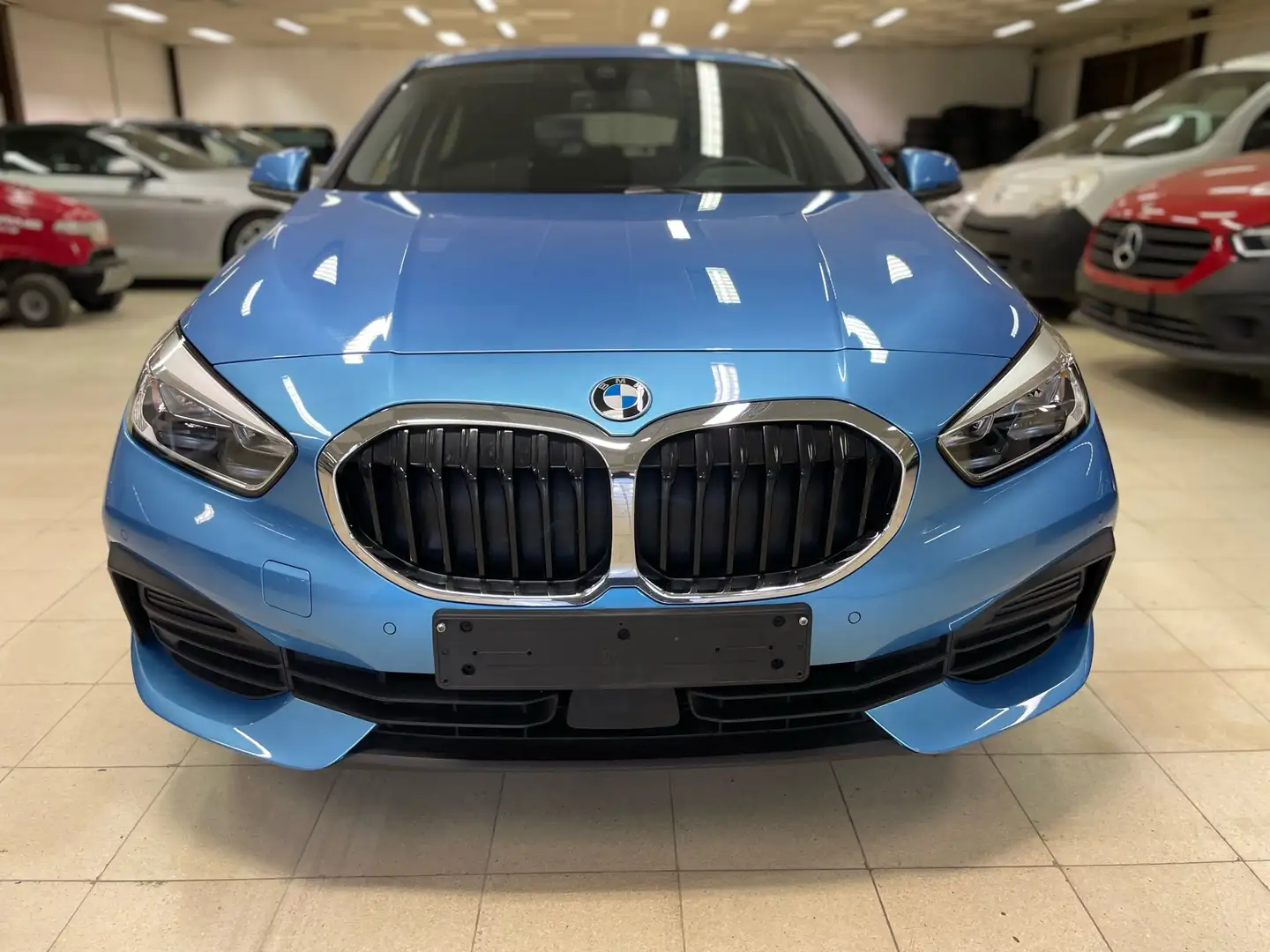 BMW 118 118i AUTOMAAT SPORT/PANO-DAK/GPS/62000KM/EURO 6d Azul - 2