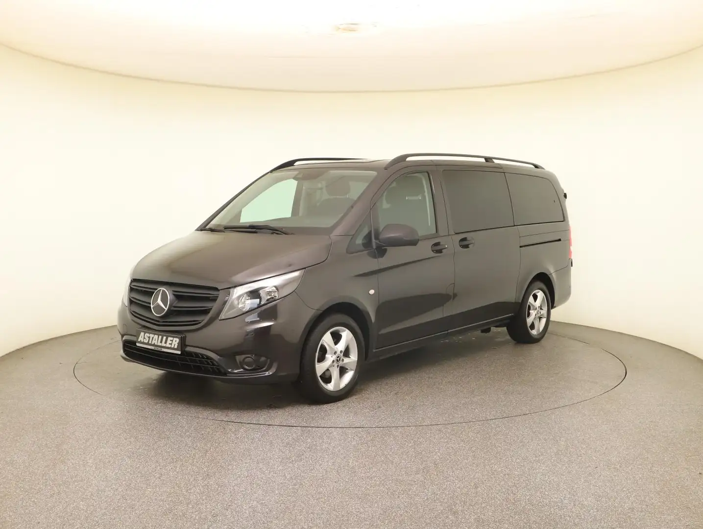 Mercedes-Benz Vito 114 CDI Tourer Edition Pro Lang L2 Liege+7S Grau - 2