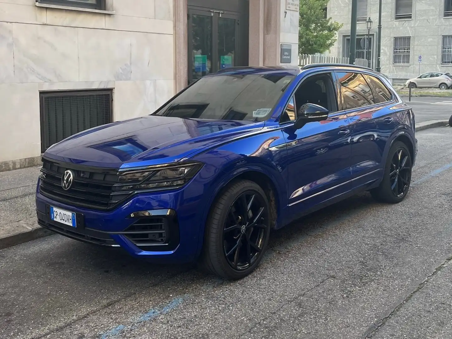 Volkswagen Touareg Touareg III 20183.0 V6 tsi eh R tiptronic Azul - 1