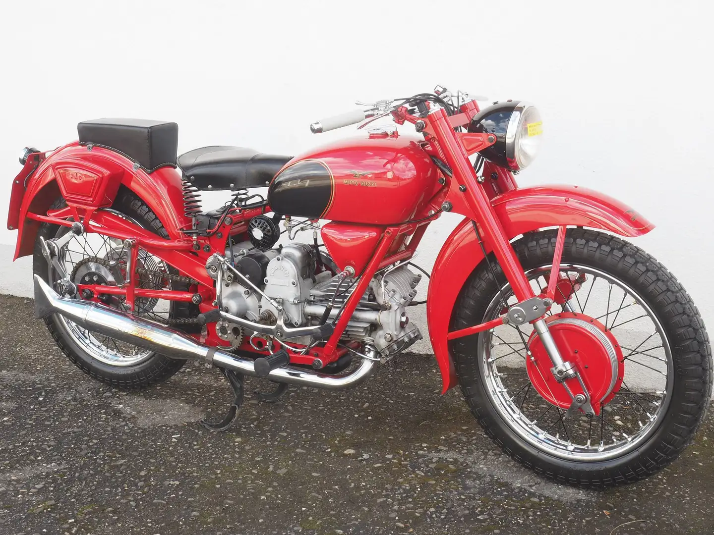 Moto Guzzi Falcone Rouge - 2