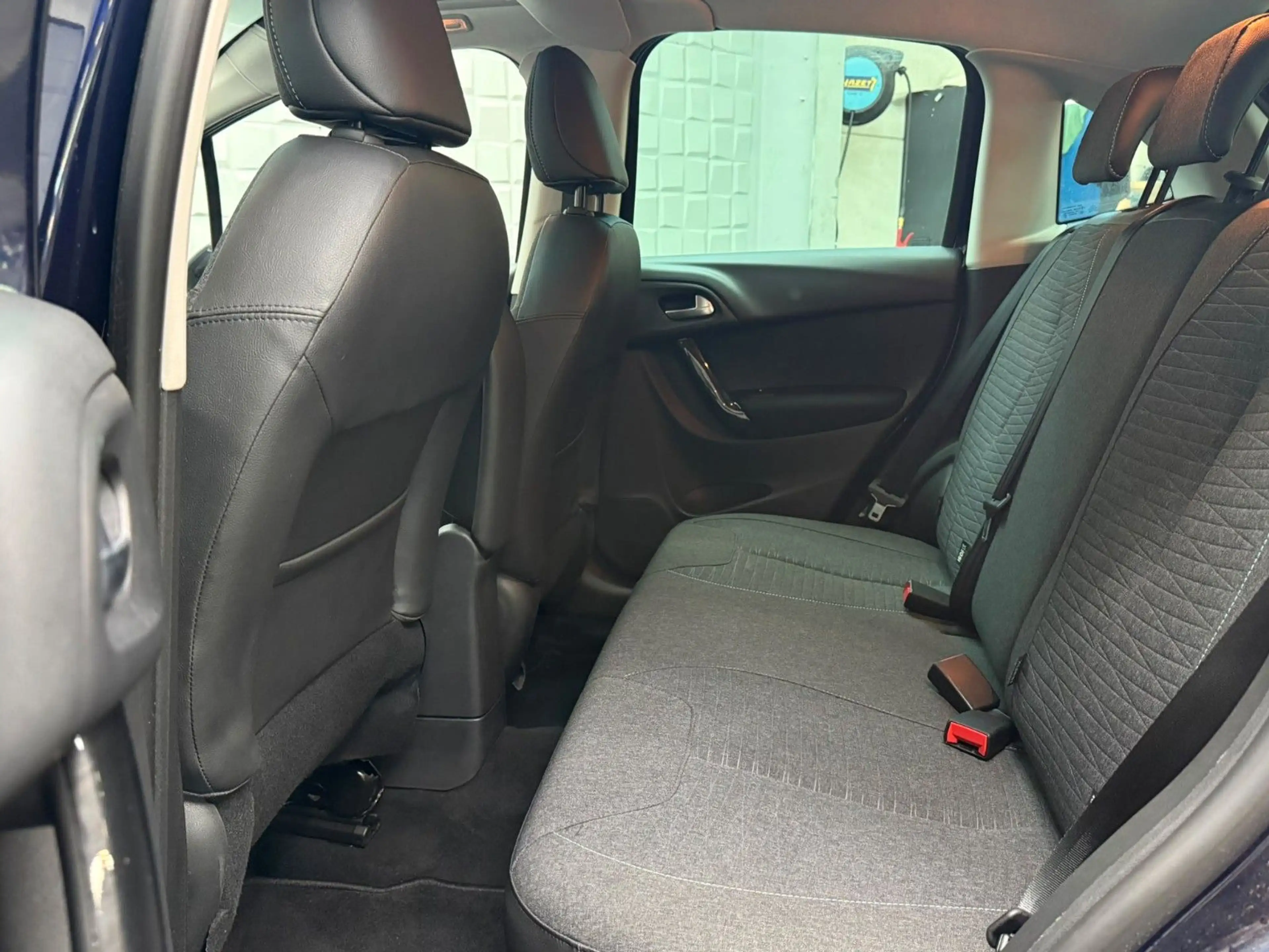 Citroen C3 Selection Klima Tempomat Kamera SHZ PDC — photo 11