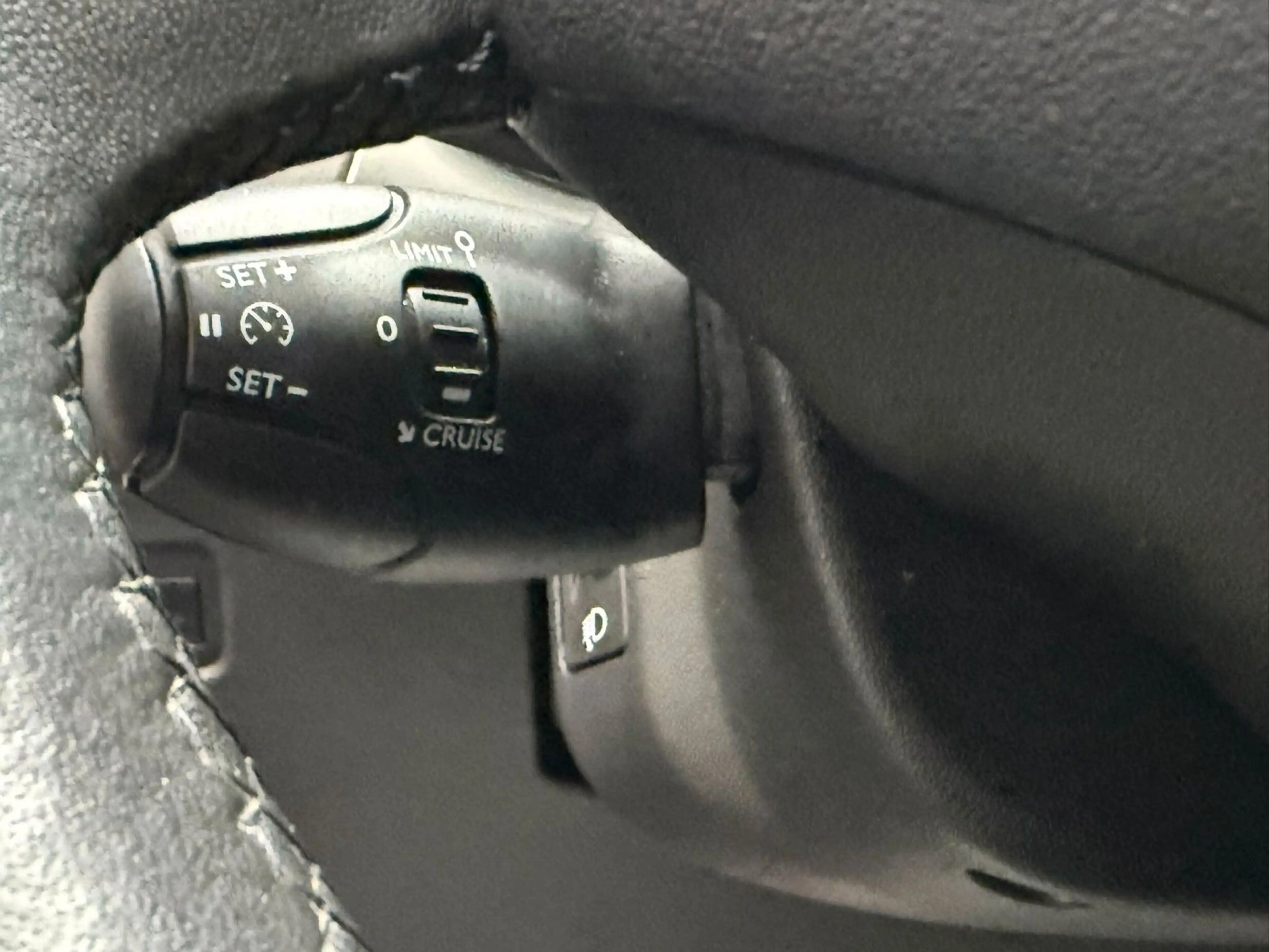 Citroen C3 Selection Klima Tempomat Kamera SHZ PDC — photo 14
