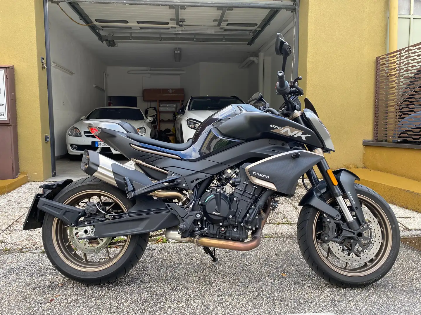 CFMOTO 800 NK Sport Noir - 1