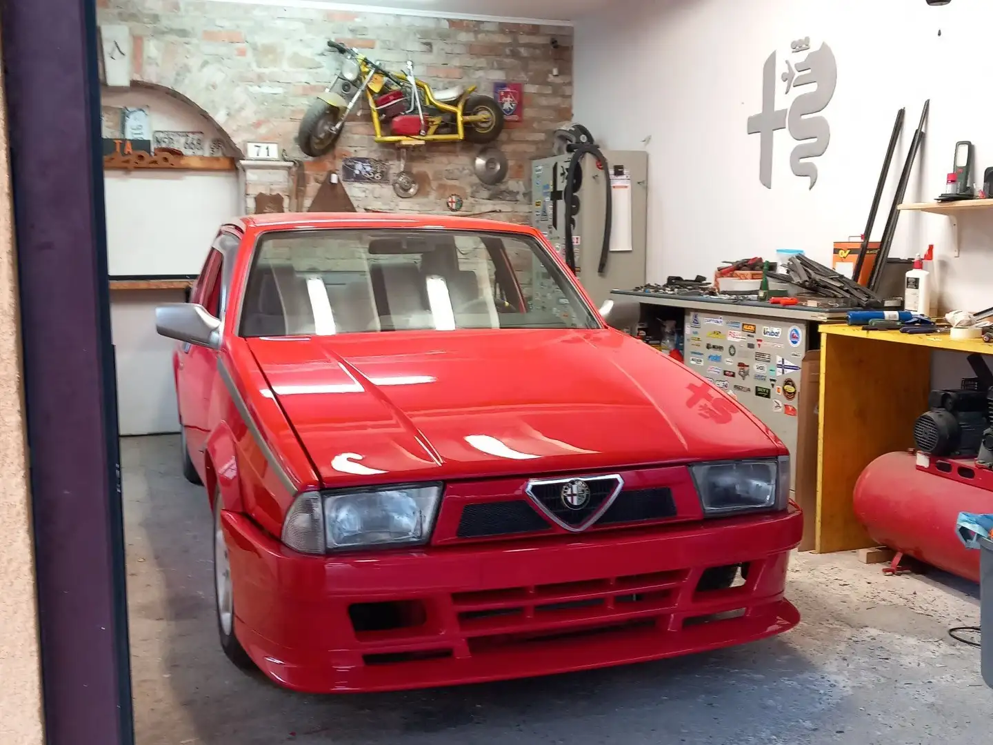 Alfa Romeo 75 2.0i ts Roşu - 1