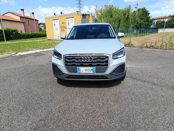 Q2 I 2021 30 2.0 tdi Business s-tronic