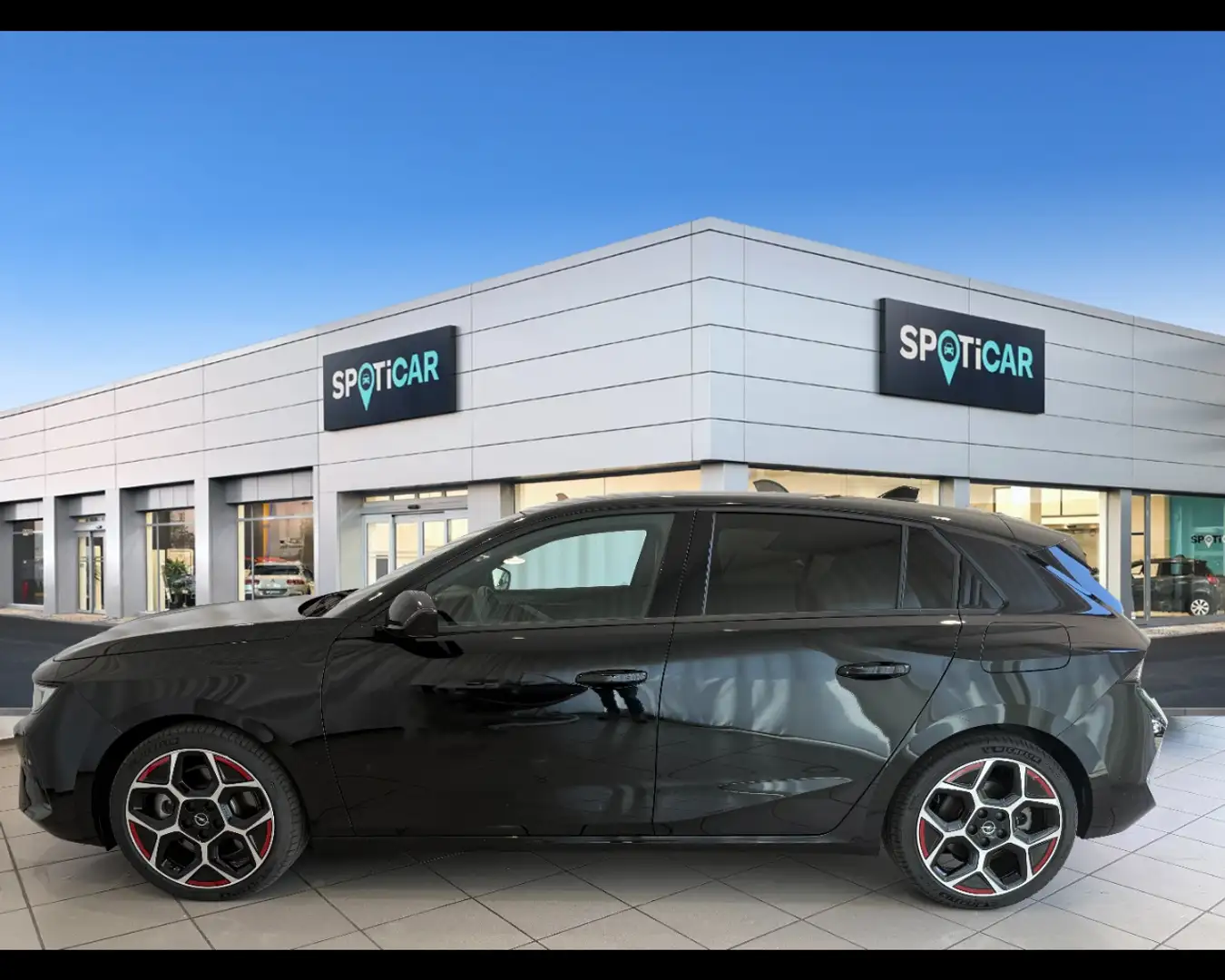 Opel Astra 1.6 Plug-in Hybrid GS Zwart - 2