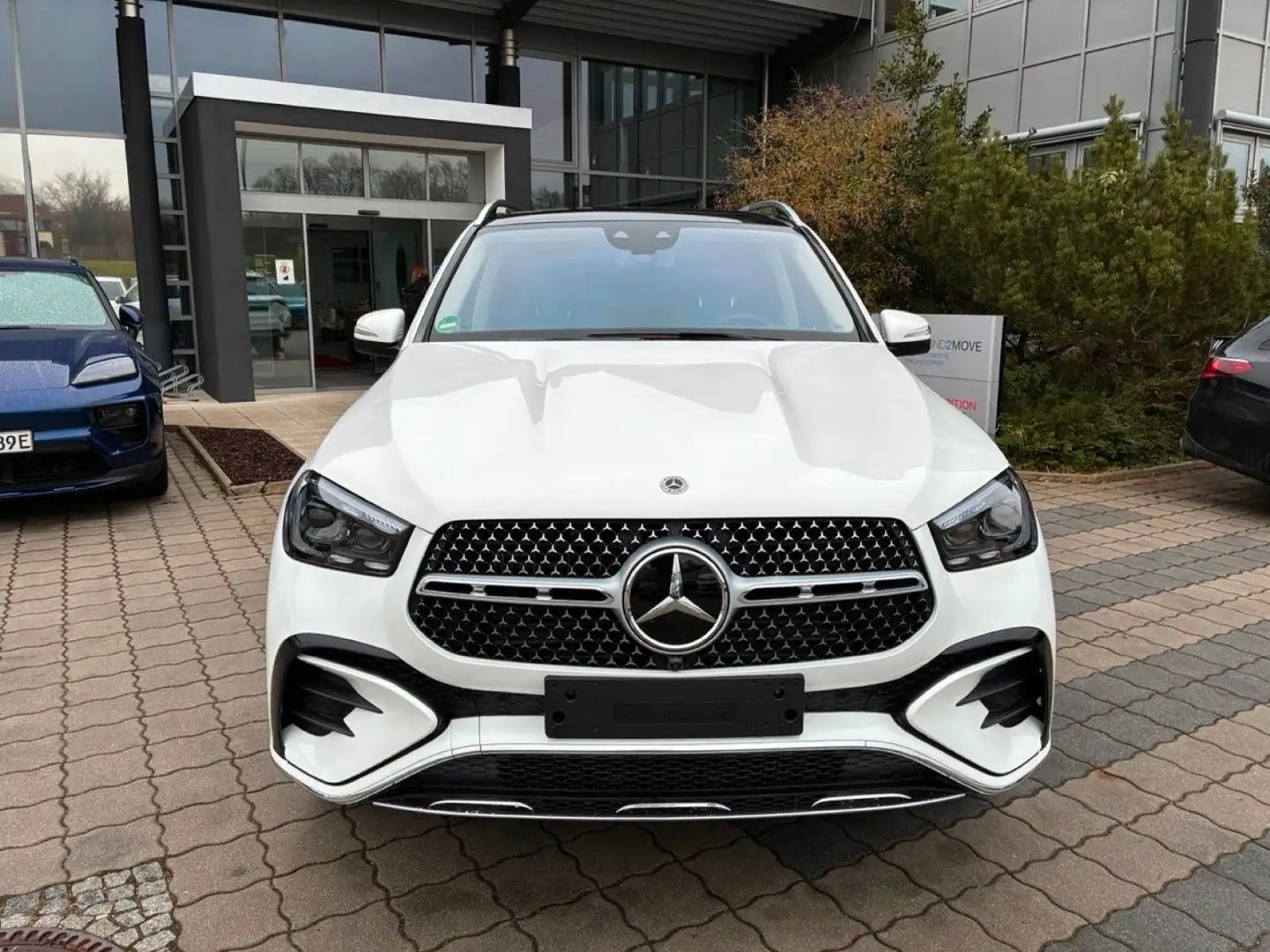 Mercedes-Benz GLE 400 e AMG Line 4Matic (EURO 6d) Weiß - 2