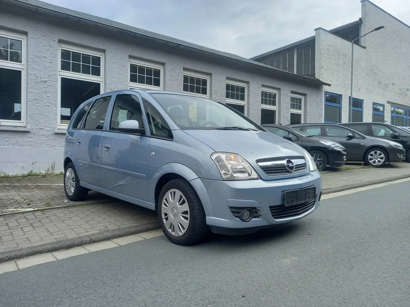 Opel Meriva Edition Grau - 2