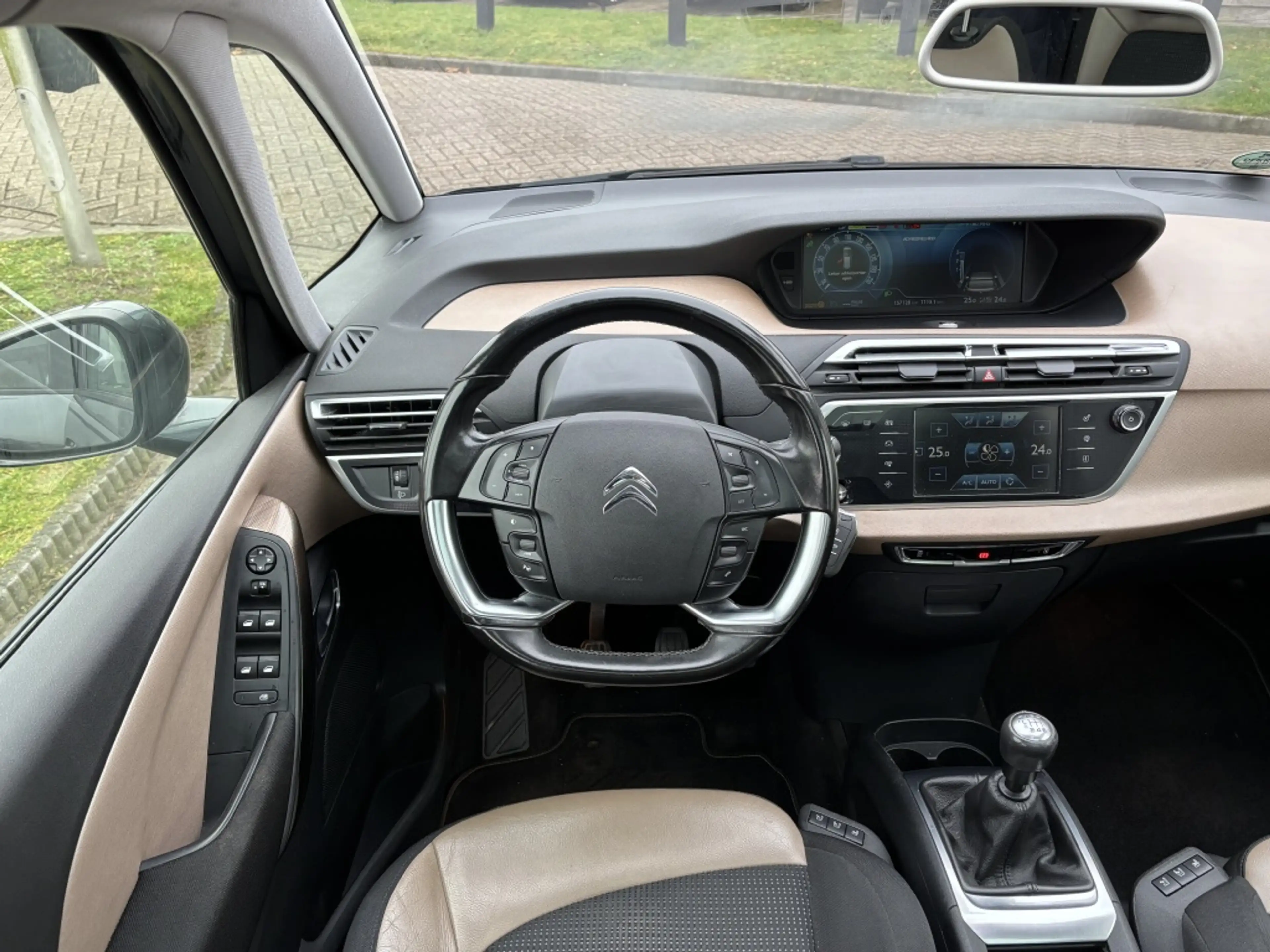 Citroen Grand C4 Picasso 1.6 Exclusive 2013 7-Persoons Trekhaak — photo 8