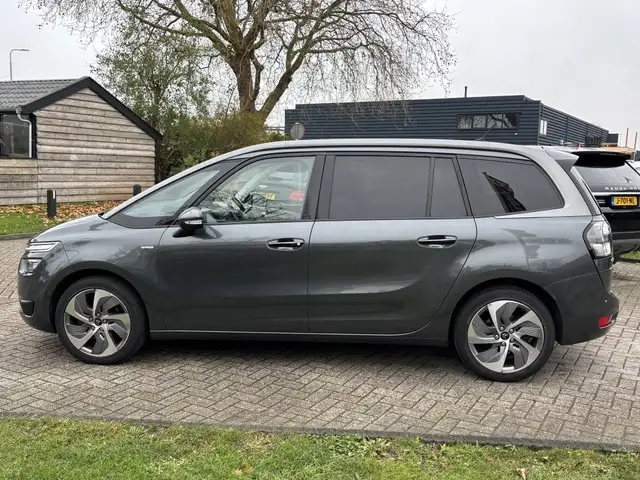 Citroen Grand C4 Picasso view 7