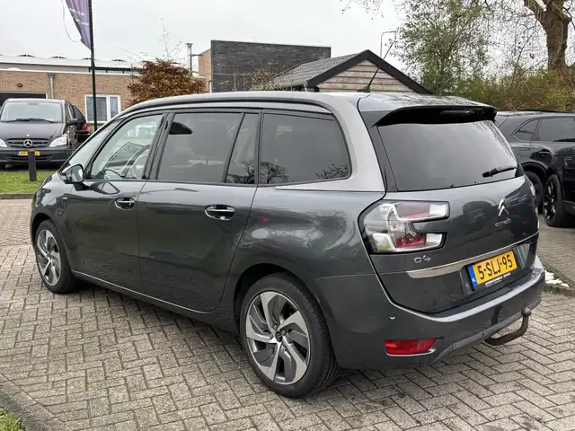 Citroen Grand C4 Picasso view 6