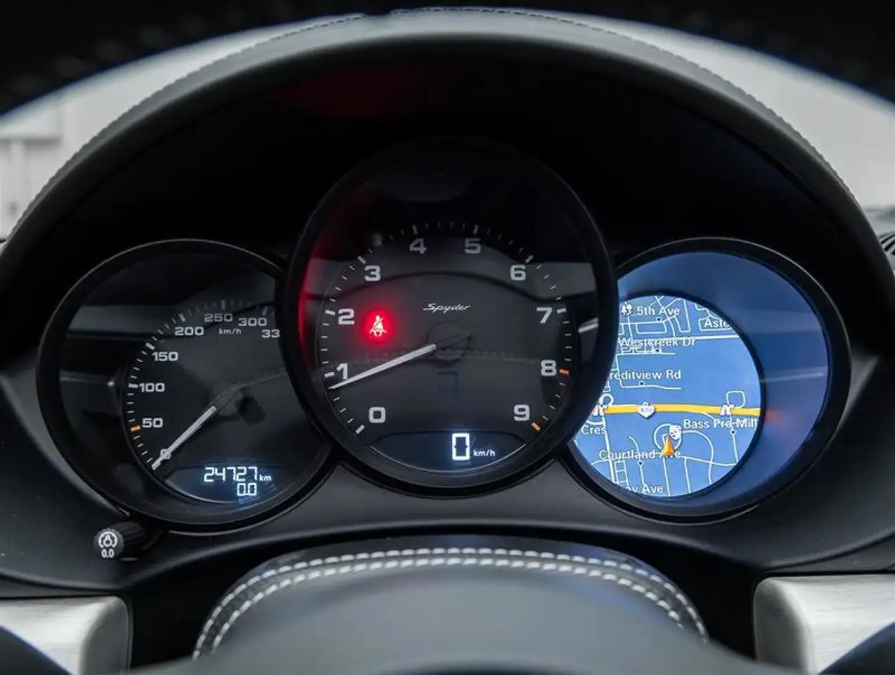 Porsche 718 Spyder снимка Porsche 718 Spyder