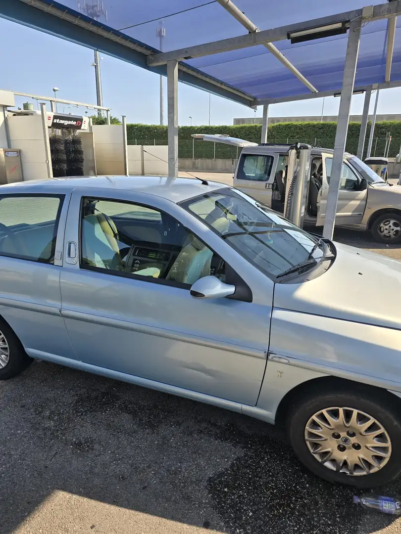 Lancia Y 1.2 8v LS - 2