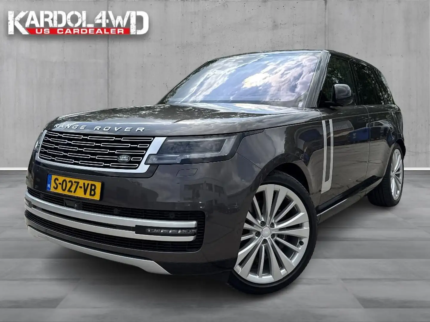 Land Rover Range Rover 3.0 D350 First Edition MHEV Geheel rijklaar incl. Grijs - 1