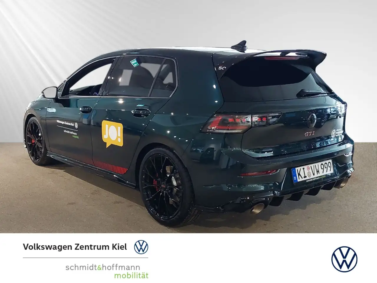 Volkswagen Golf VIII GTI Edition 50 2.0 TSI PANO+NAVI+SITZHZ 4