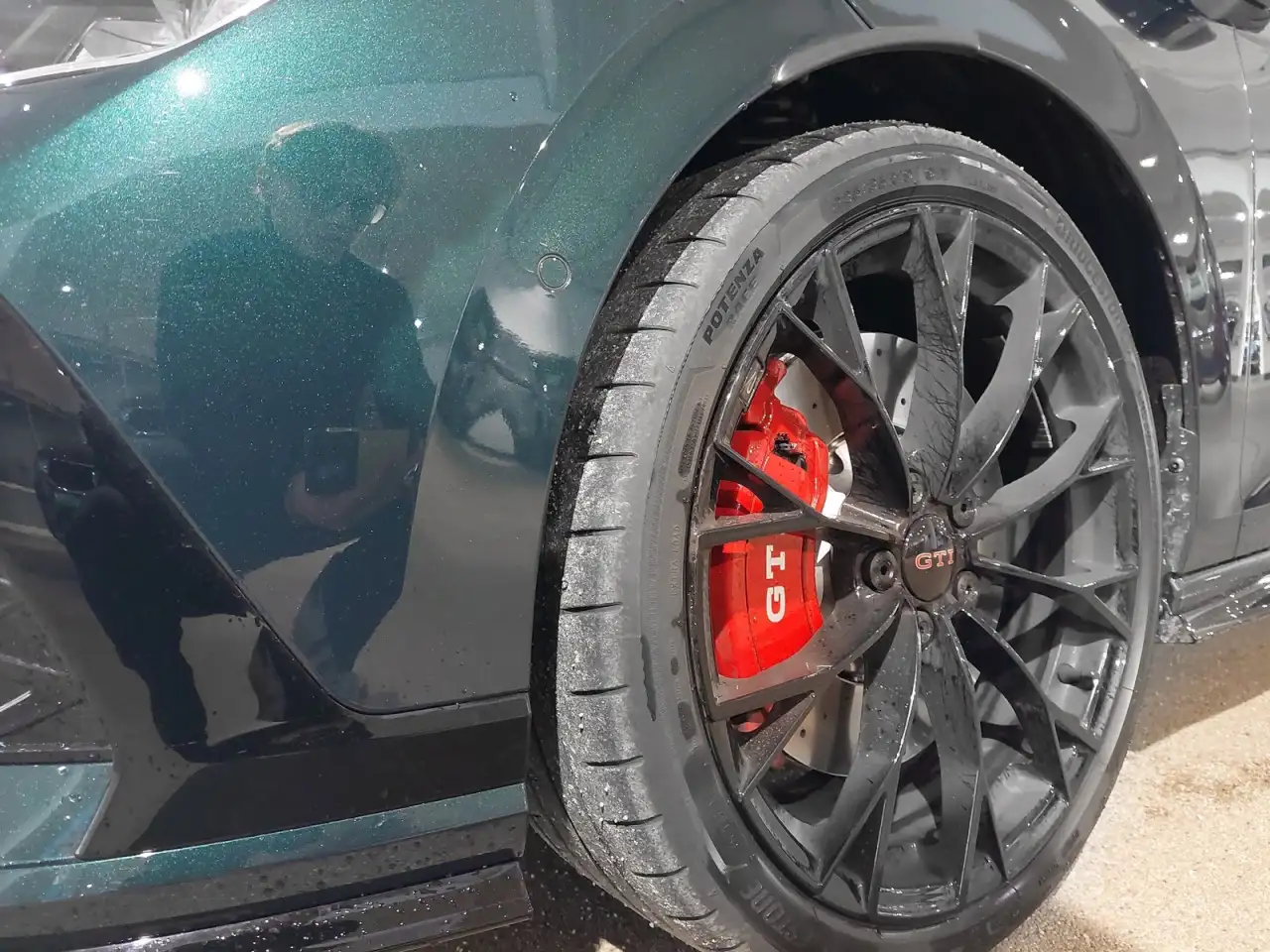 Volkswagen Golf VIII GTI Edition 50 2.0 TSI PANO+NAVI+SITZHZ 6