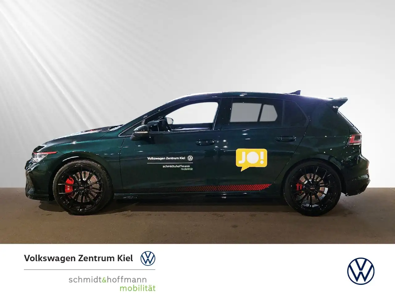 Volkswagen Golf VIII GTI Edition 50 2.0 TSI PANO+NAVI+SITZHZ 3