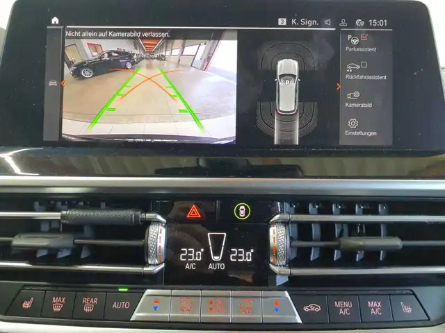 BMW X3 view 16