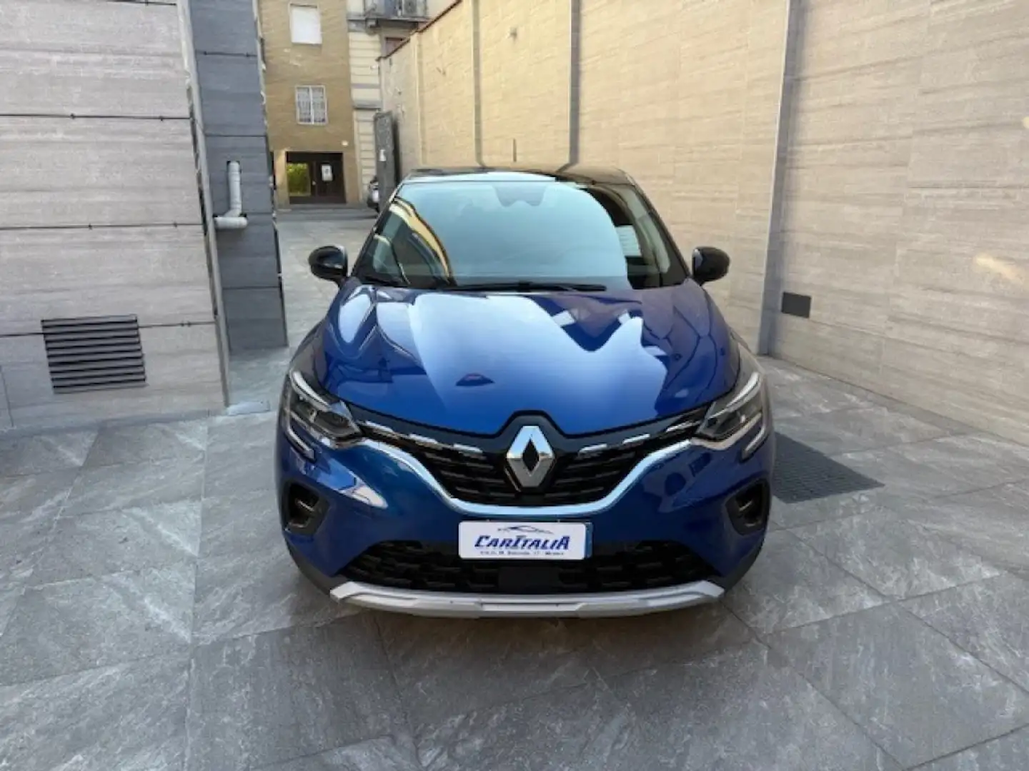 Renault Captur Plug-in Hybrid E-Tech 160 CV Intens Bleu - 2