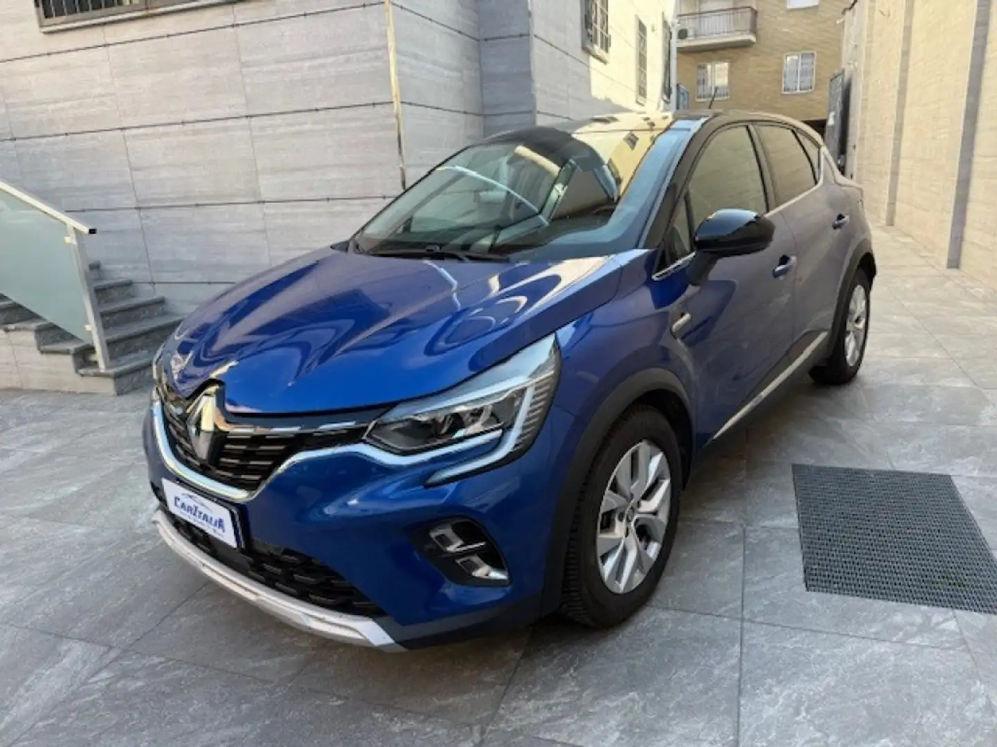 Renault Captur Plug-in Hybrid E-Tech 160 CV Intens Bleu - 1