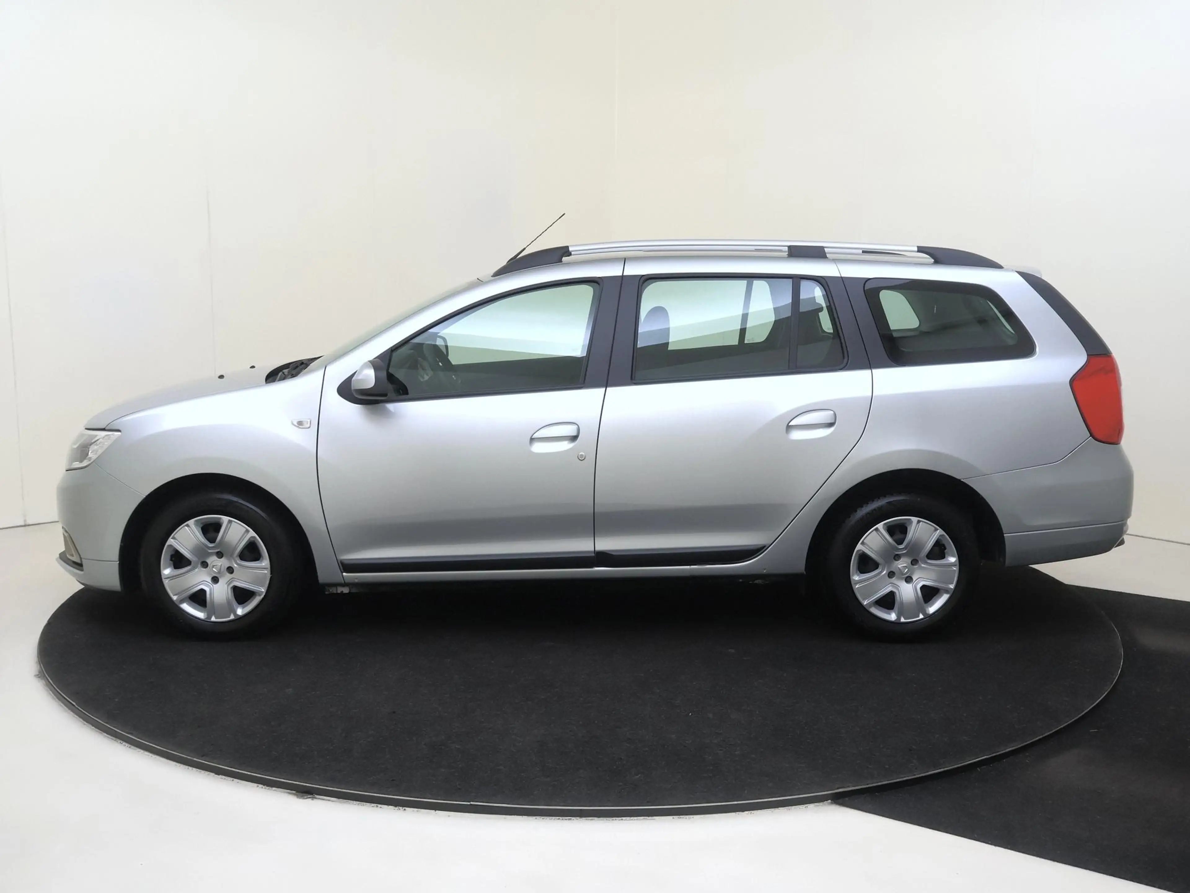 Dacia Logan MCV 1.0 TCe Comfort | 1e Eigenaar | Airco | All se — photo 8