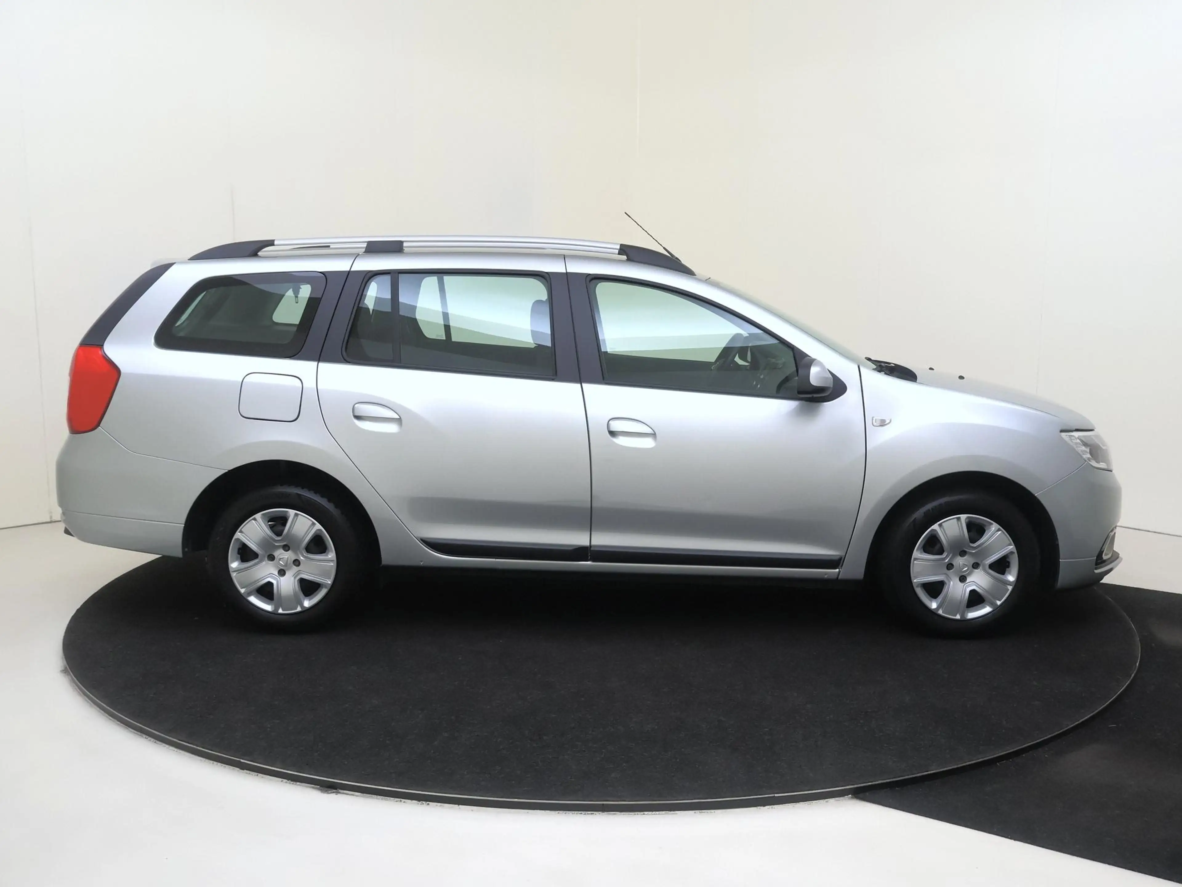 Dacia Logan MCV 1.0 TCe Comfort | 1e Eigenaar | Airco | All se — photo 9