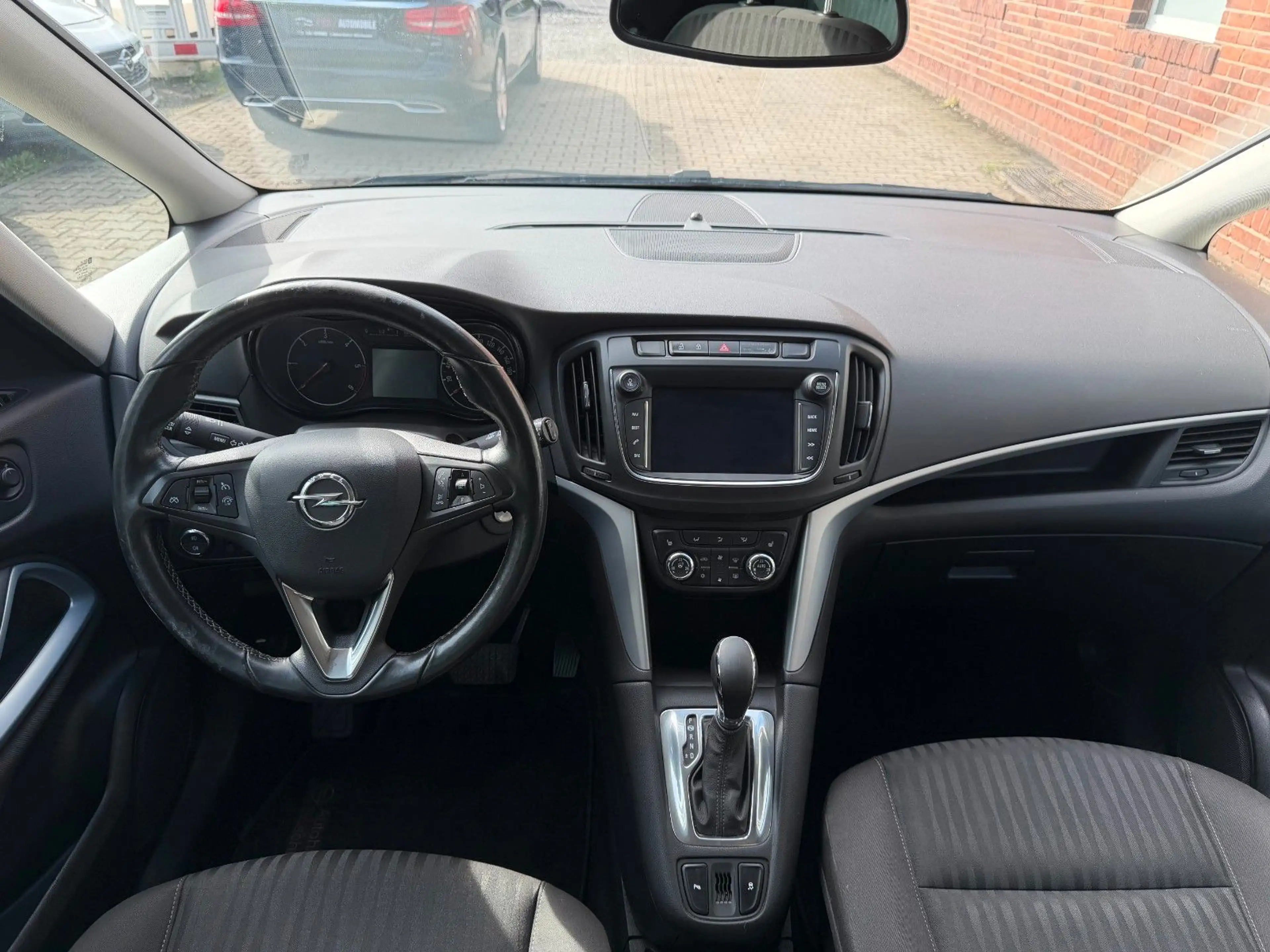 Opel Zafira C Active 2.0 CDTI AUTOMATIK / 7 SITZER — photo 11