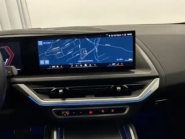 BMW XM view 12