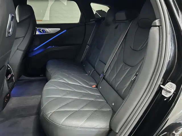 BMW XM view 15