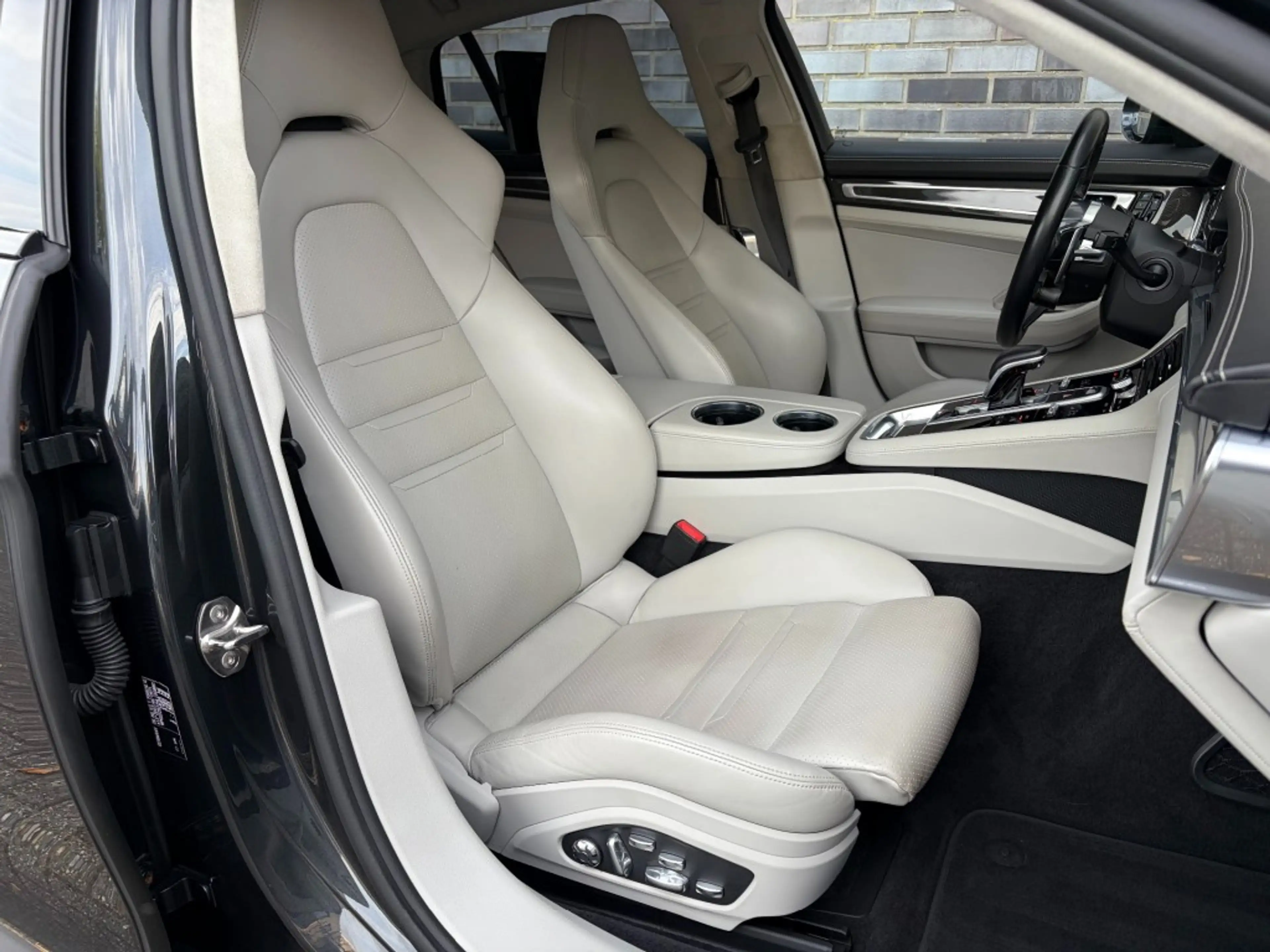 Porsche Panamera 4.0 TURBO - ORG. NL. - KERAMISCH - MATRIX - 21 INC — photo 11