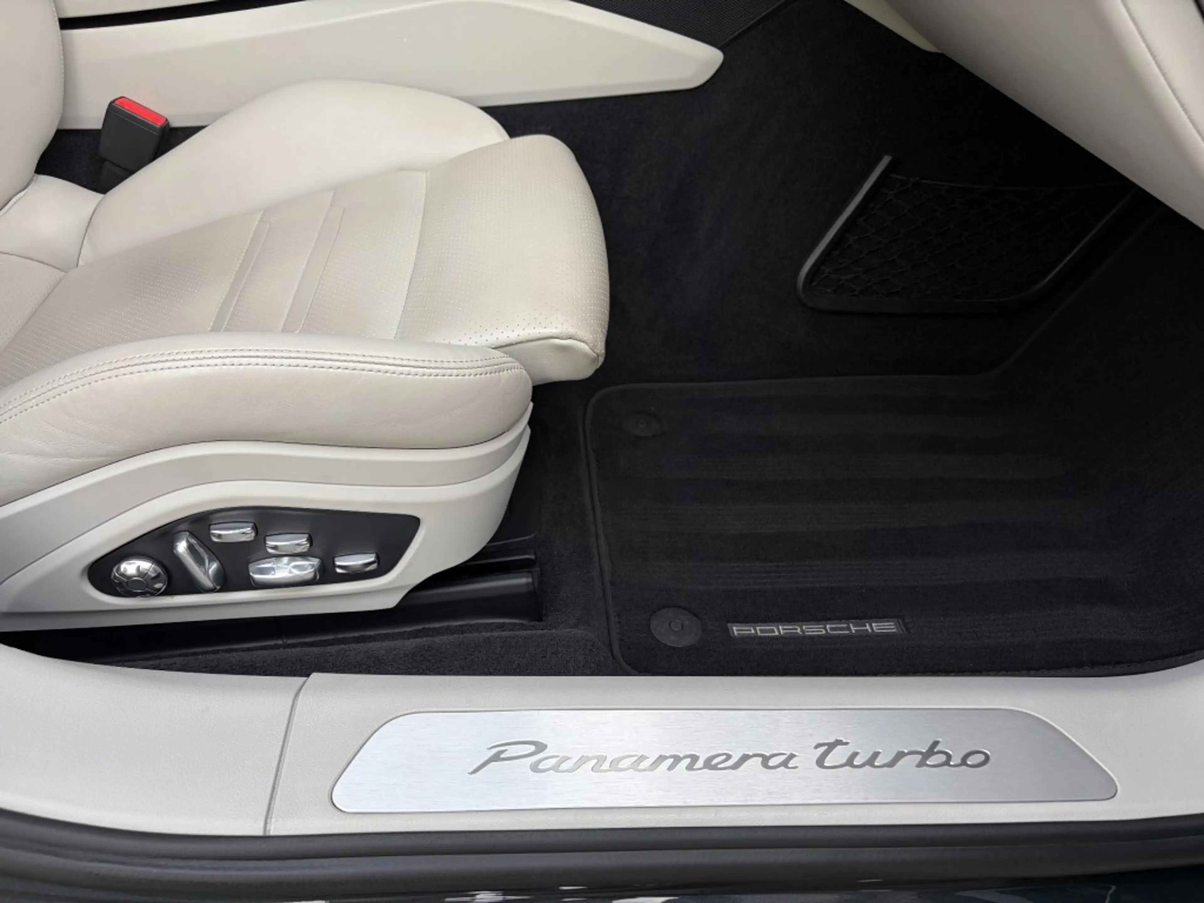Porsche Panamera 4.0 TURBO - ORG. NL. - KERAMISCH - MATRIX - 21 INC — photo 24