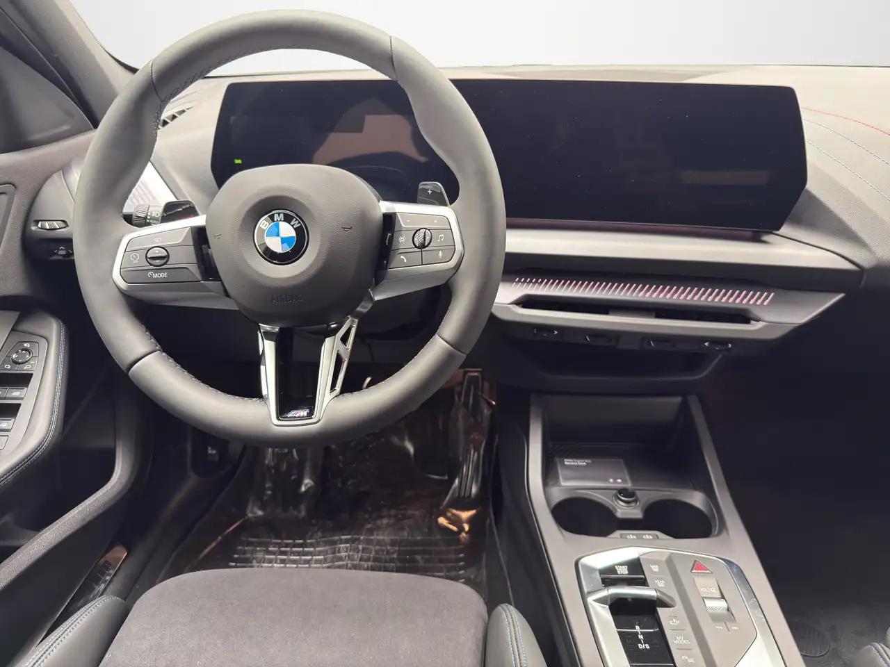 BMW 1 Series 2026 — фото 14
