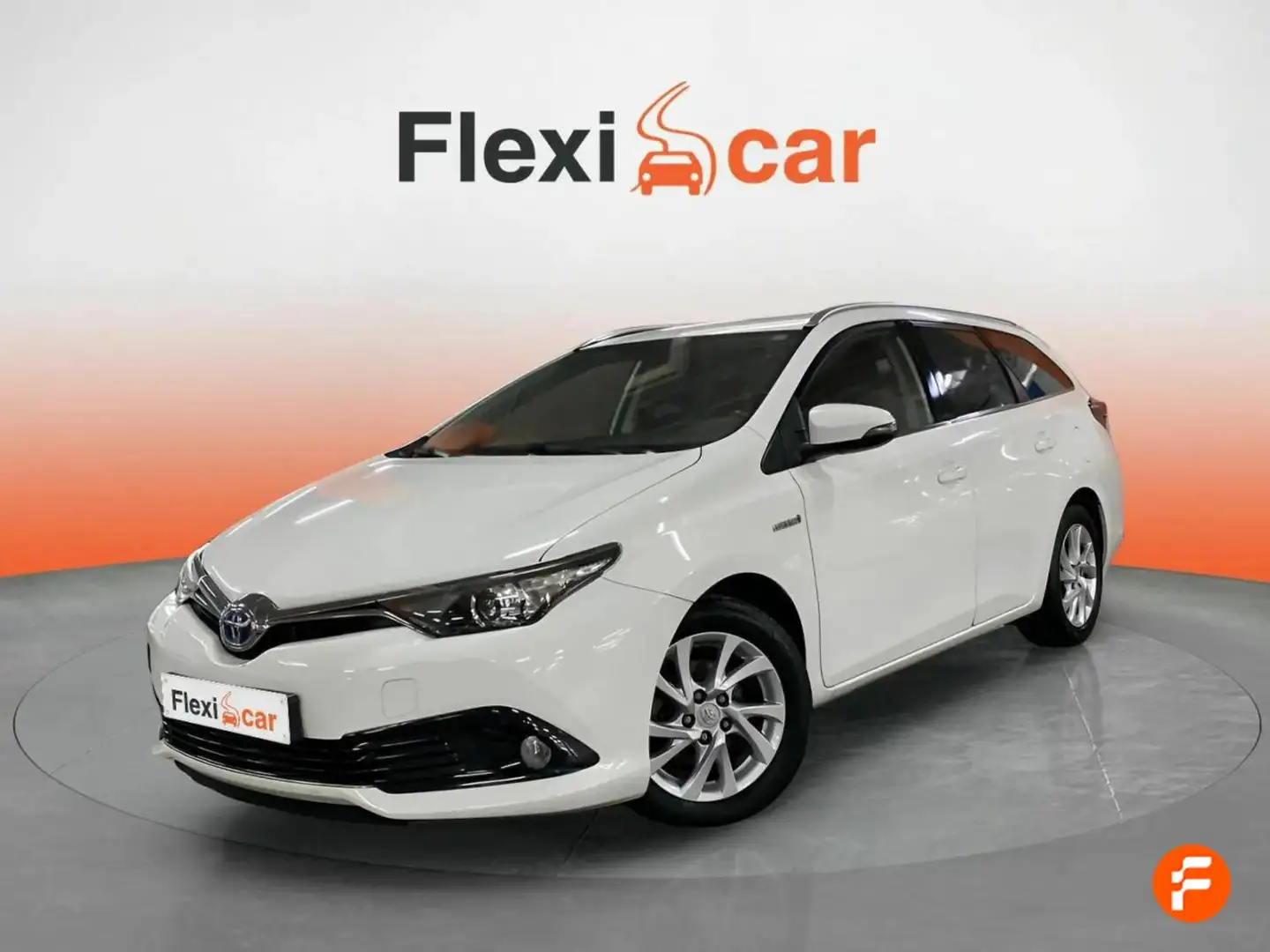 Toyota Auris 1.8 140H Active Touring Sports Blanco - 2