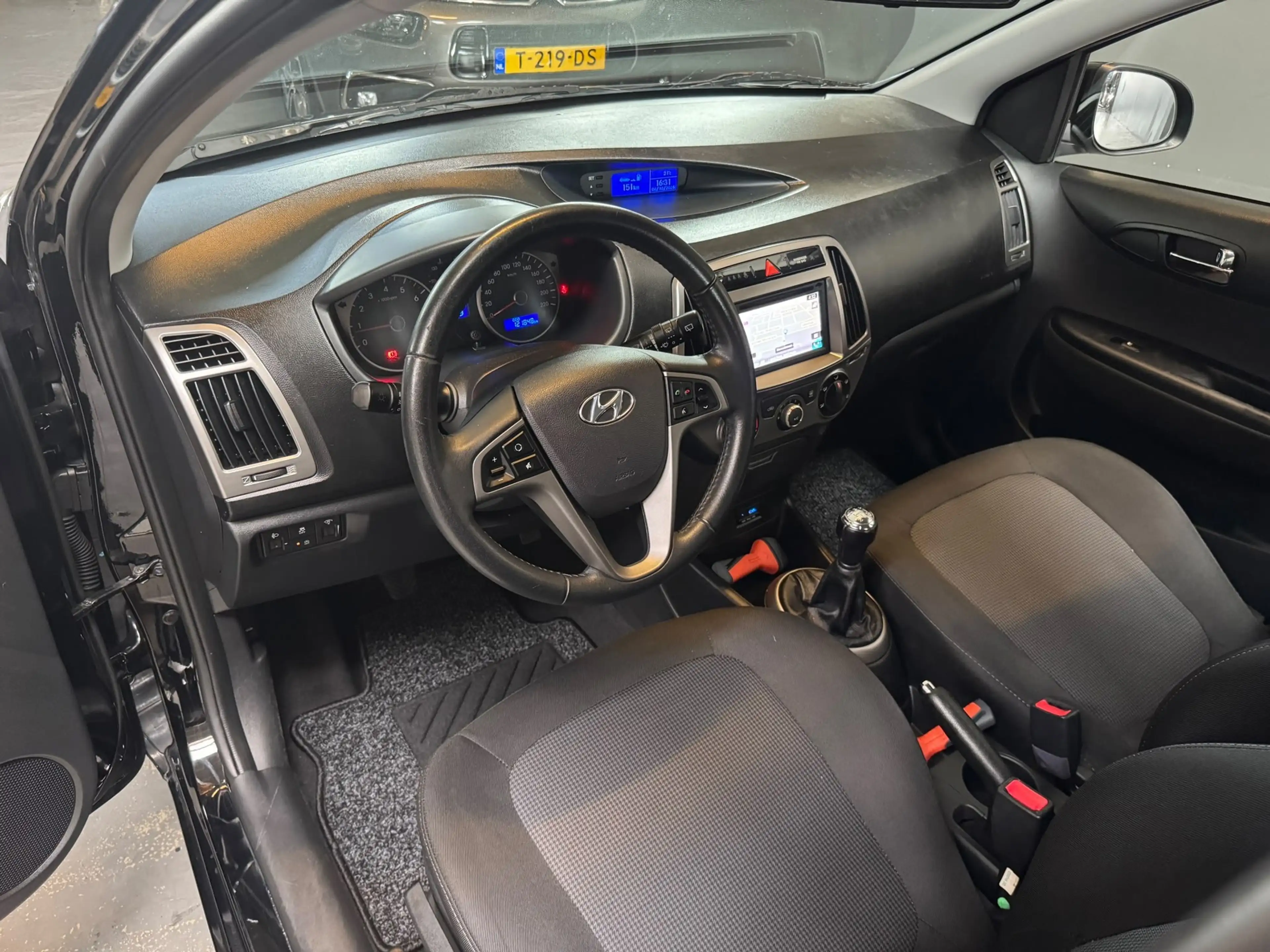 Hyundai i20 1.2i i-Deal |AIRCO|NAVI|EL.RAMEN| — photo 13