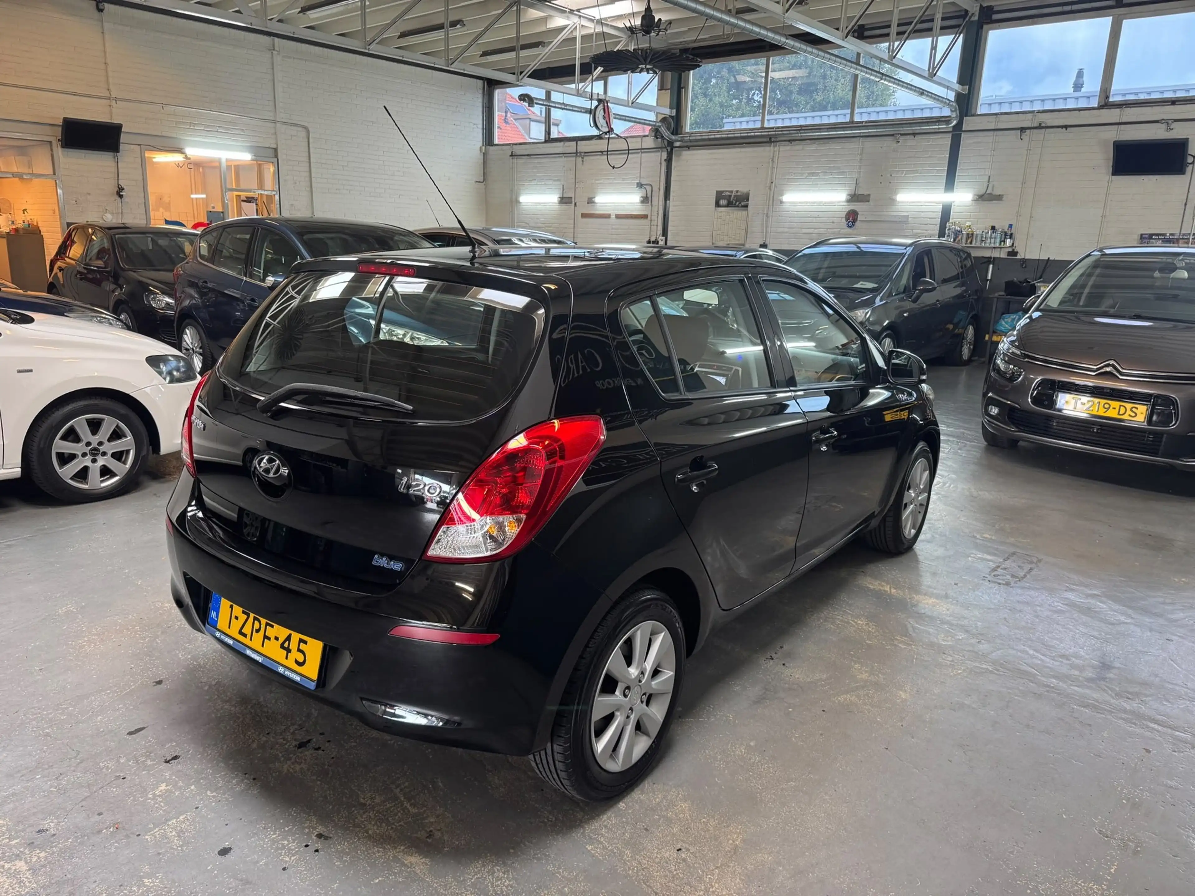 Hyundai i20 1.2i i-Deal |AIRCO|NAVI|EL.RAMEN| — photo 9