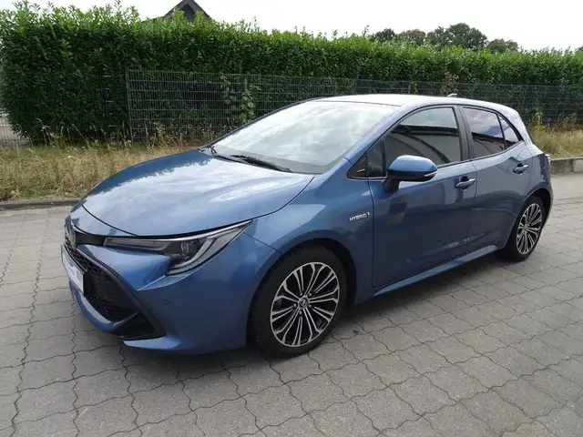 Toyota Corolla 1,8 Hybrid Club
