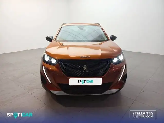 Peugeot 2008 view 2