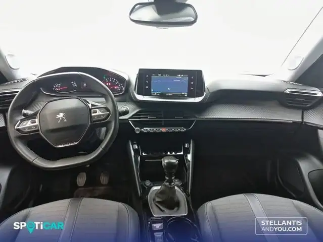 Peugeot 2008 view 9