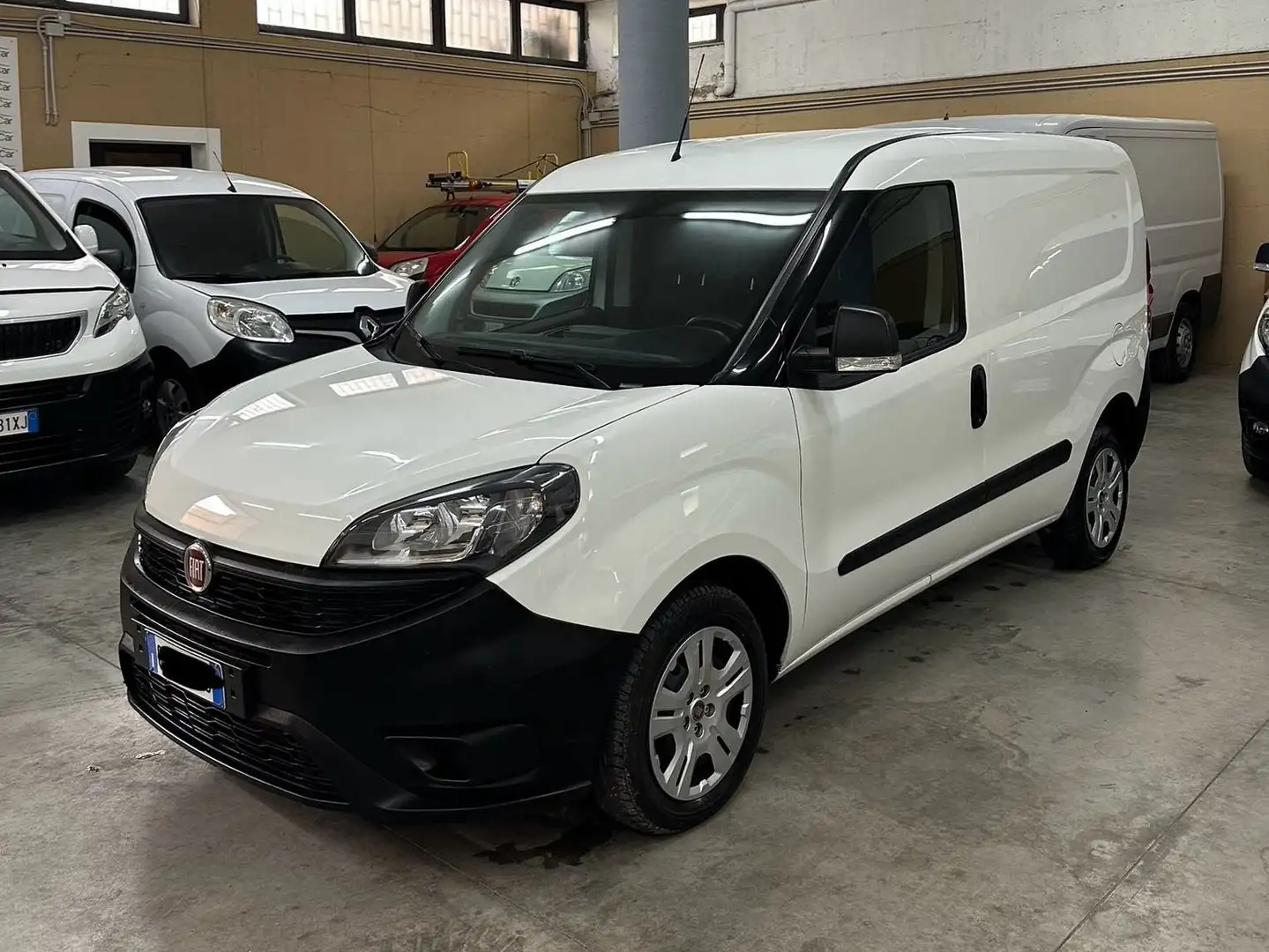 Fiat Doblo 1.6 mjt 105CV 3 Posti Blanc - 1