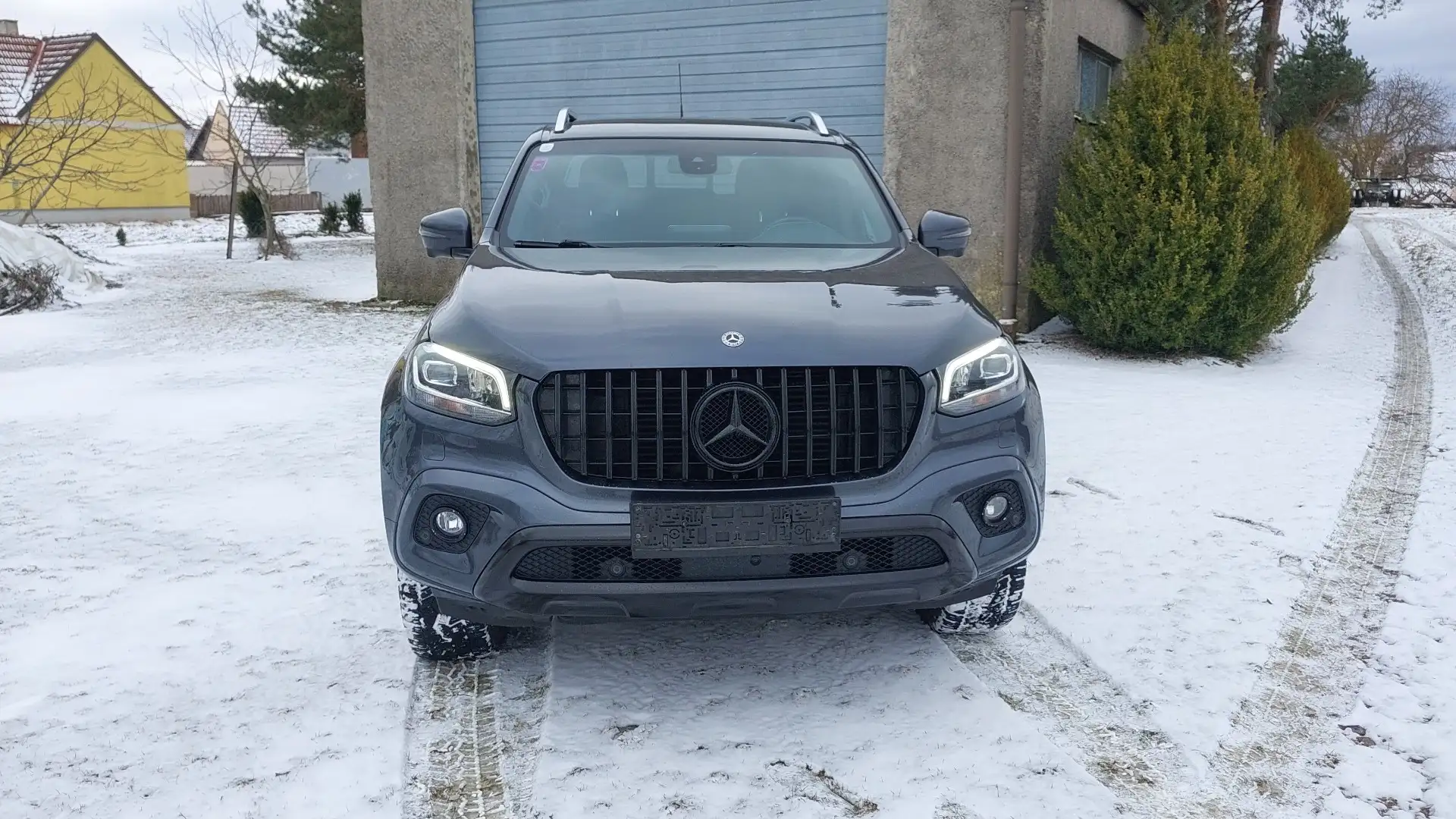 Mercedes-Benz X 350 4MATIC POWER EDITION Grau - 2