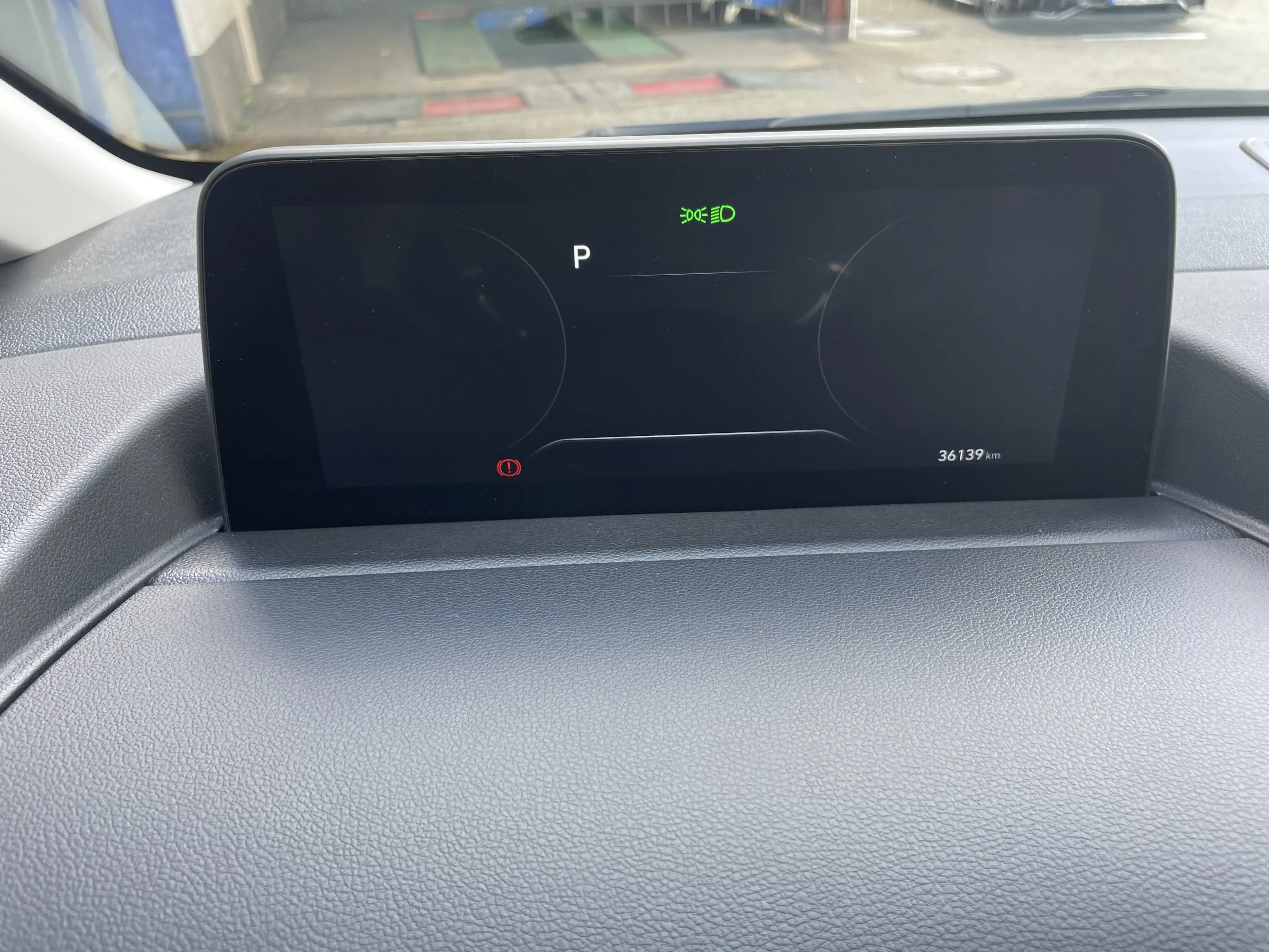 Hyundai STARIA STARIA DIESEL 2.2 CRDi Trend 9 SITZER el. Schiebetüren Navi Totwinkelassis.Voll LED — photo 8