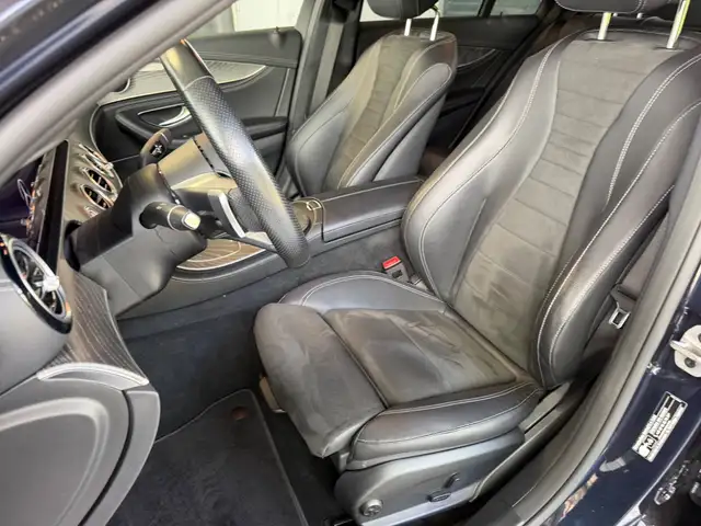 Mercedes-Benz E-Class view 8