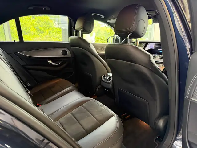 Mercedes-Benz E-Class view 10