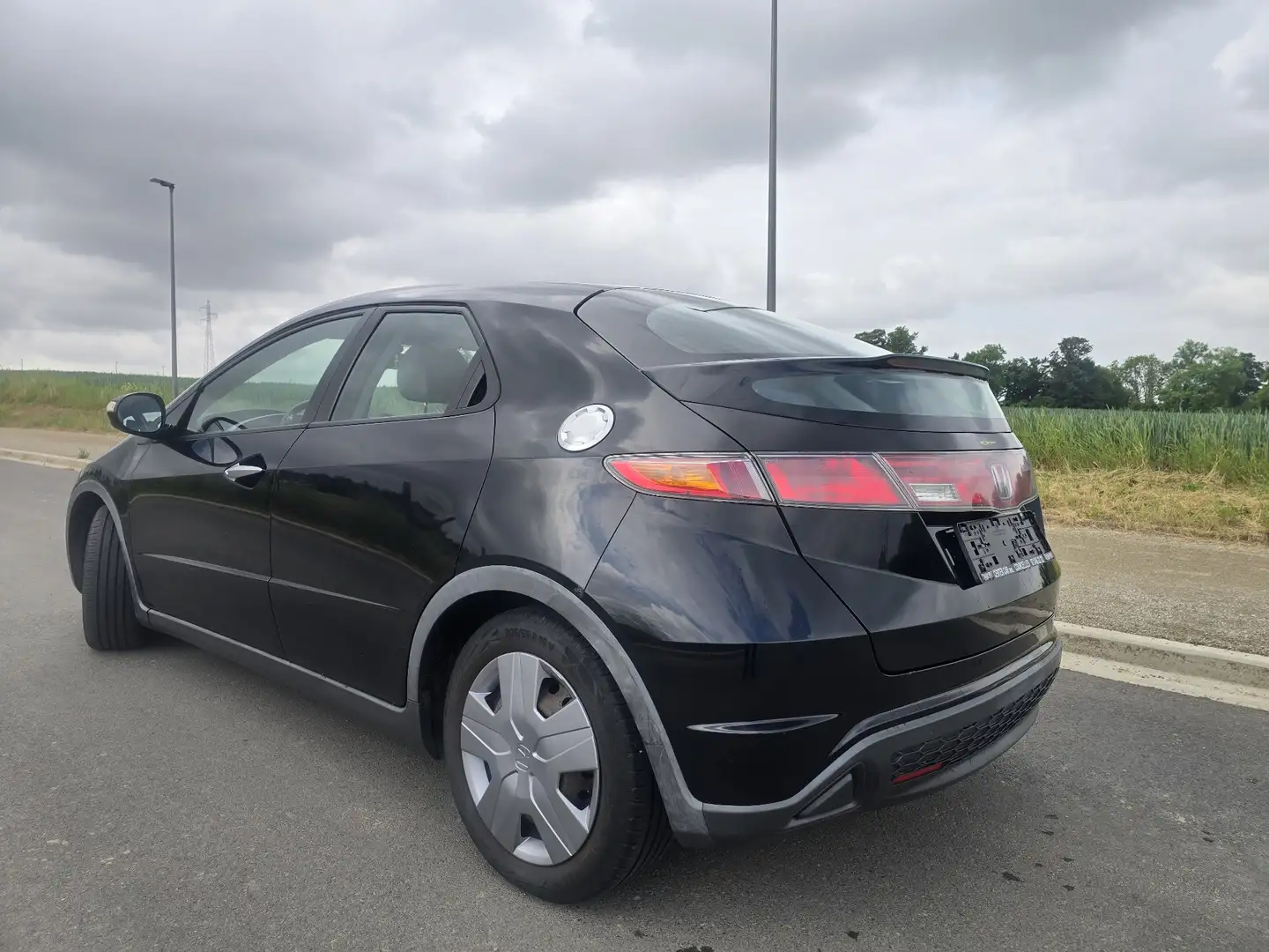 Honda Civic 1.4i 16v S prêt à immatriculé - 2
