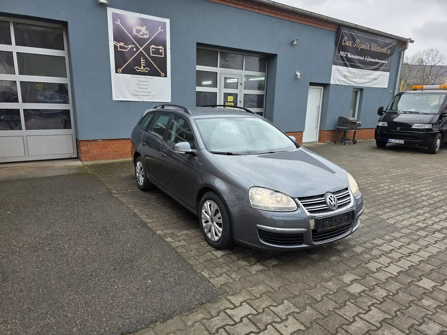 Volkswagen Golf Variant Trendline Gris - 2